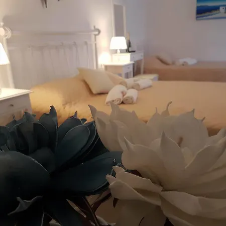 Casa Del Mar Agios Georgios (Santorini)