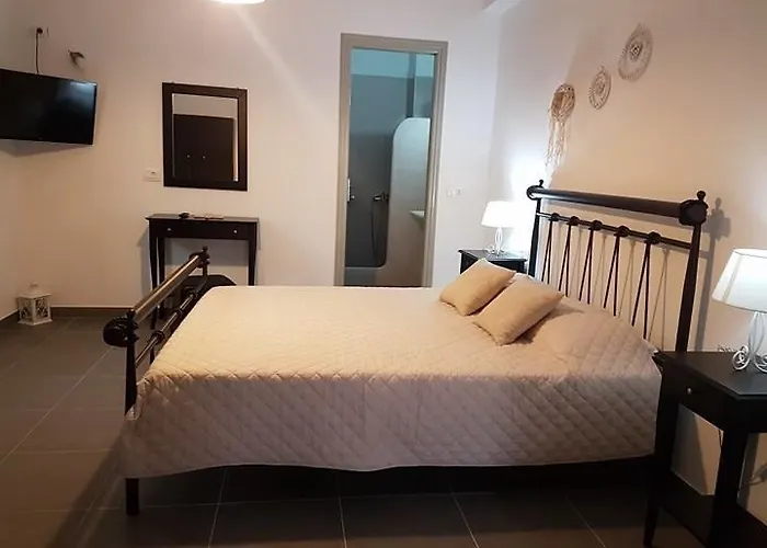 Casa Del Mar Couette-café Agios Georgios (Santorini)